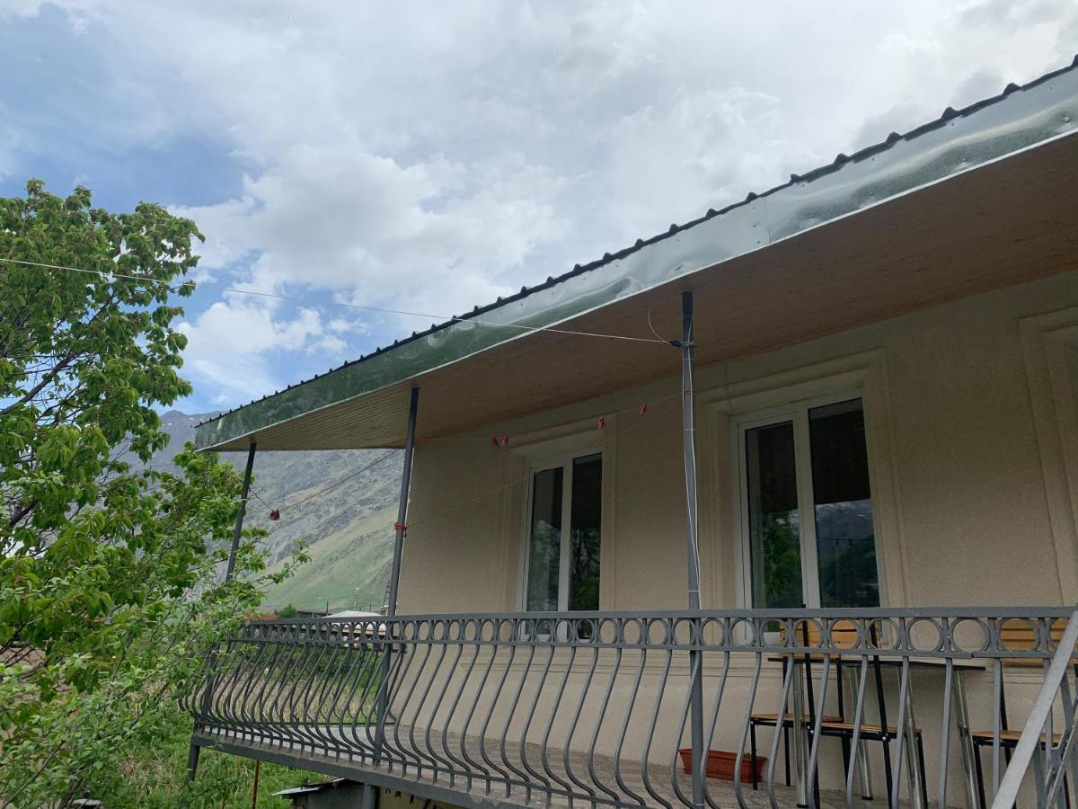 Panorama Kazbegi Hotel Bagian luar foto
